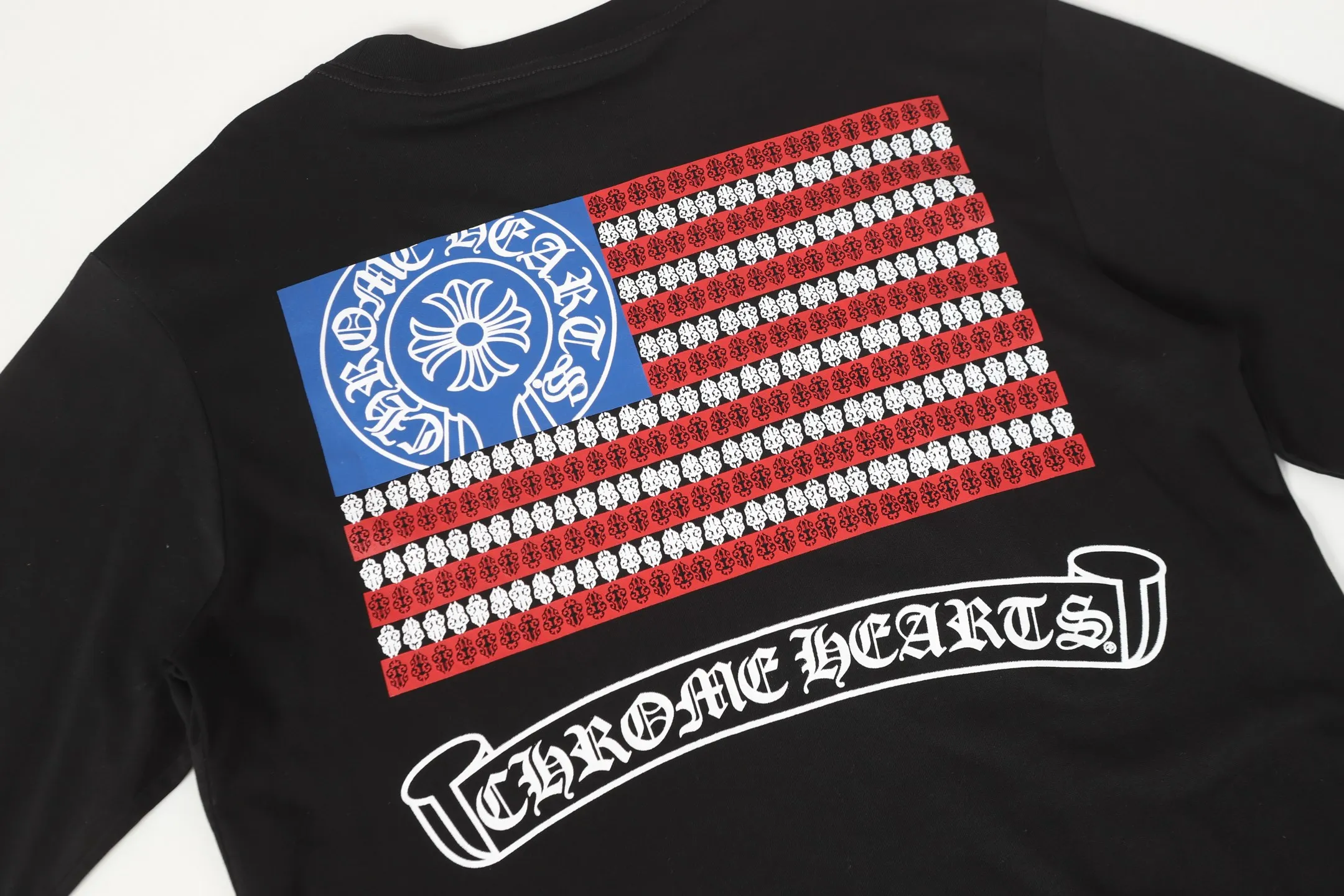 P160 Cross-border model. Those who pursue quality, please do not place an order. -Chrome Hearts/Chrome Hearts Sanskrit horseshoe🇺🇸 platform popular long-sleeved T-shirt -High weight, high density and high quality. The wool is soft, delicate and skin-friendly. It feels soft and silky. It has excellent warmth and skin-friendly properties. XL